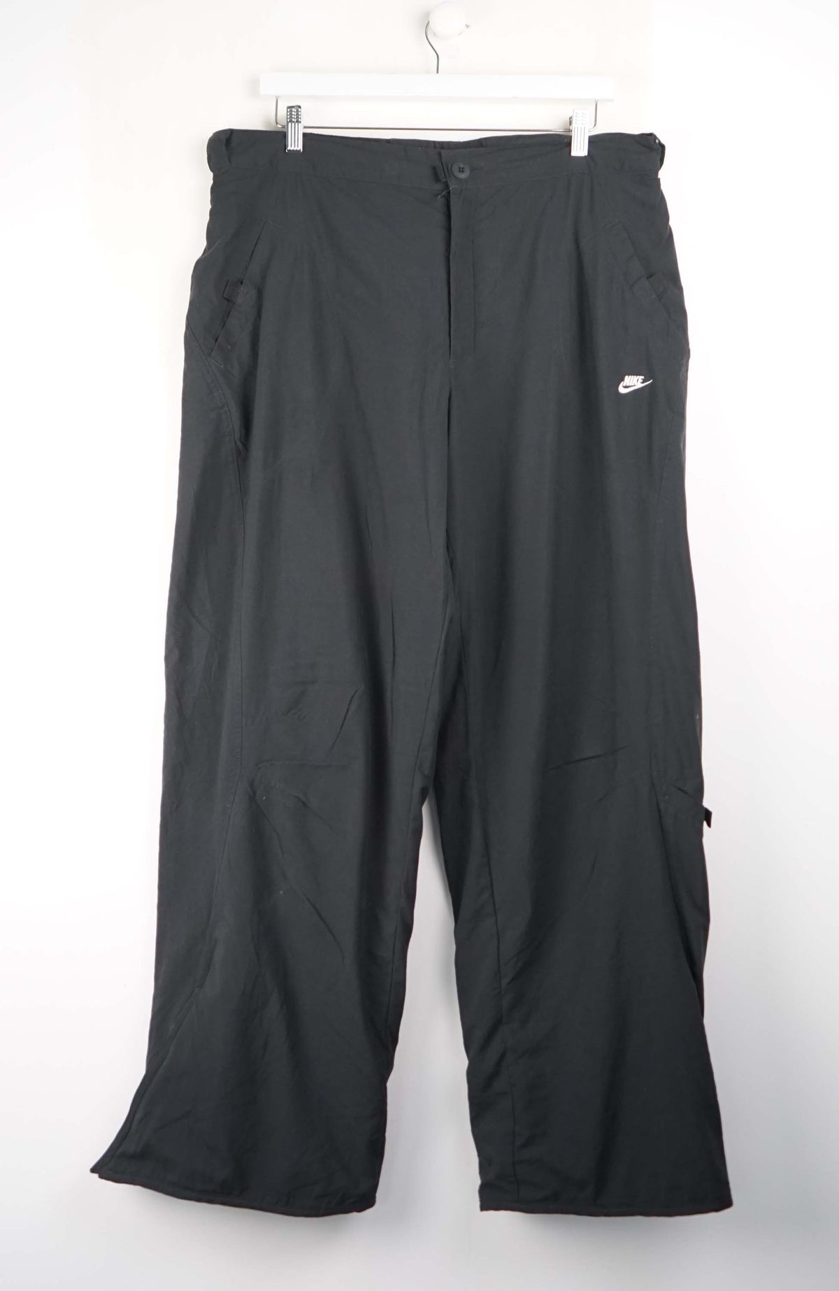 VINTAGE NIKE TRACK PANTS (XL)