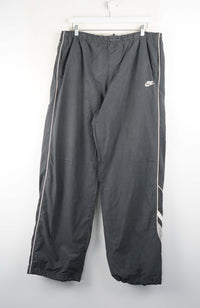 VINTAGE NIKE TRACK PANTS (XL)