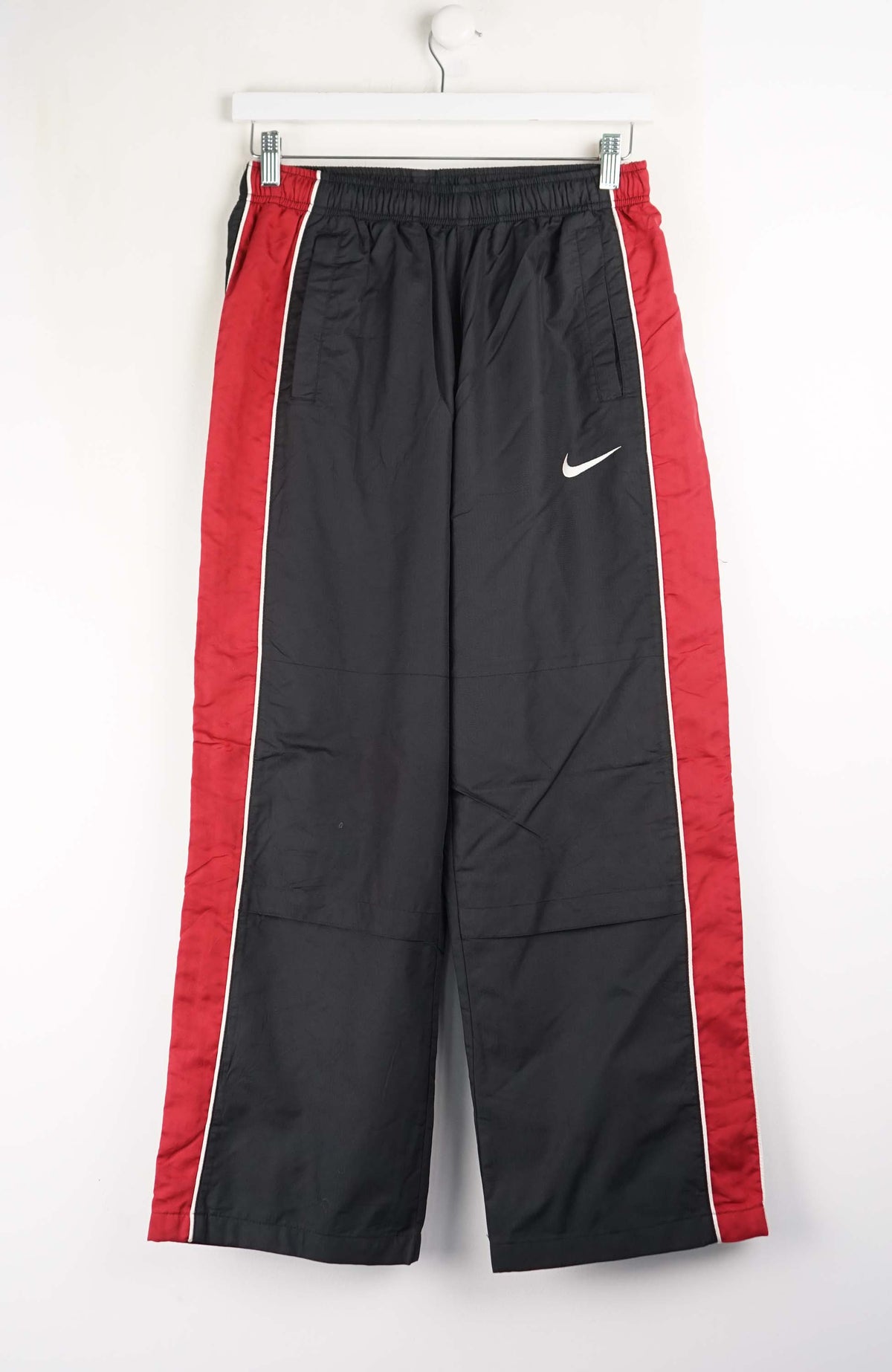 VINTAGE NIKE TRACKPANTS (S)