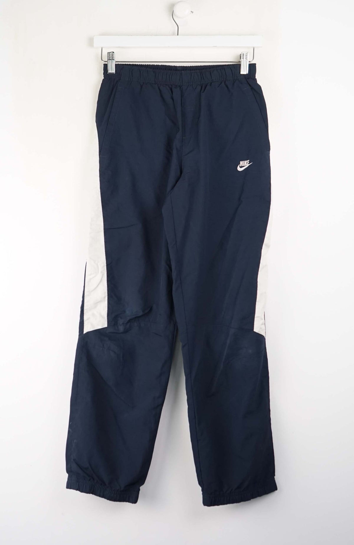 VINTAGE NIKE TRACK PANTS (XS)