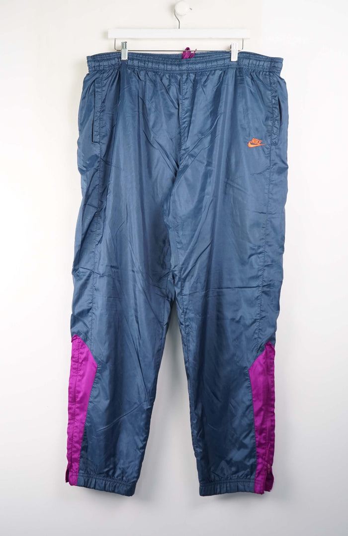 VINTAGE NIKE TRACK PANTS (XXXL)