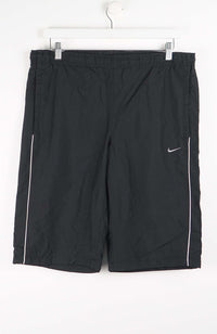 VINTAGE NIKE TRACKPANT SHORTS (L)