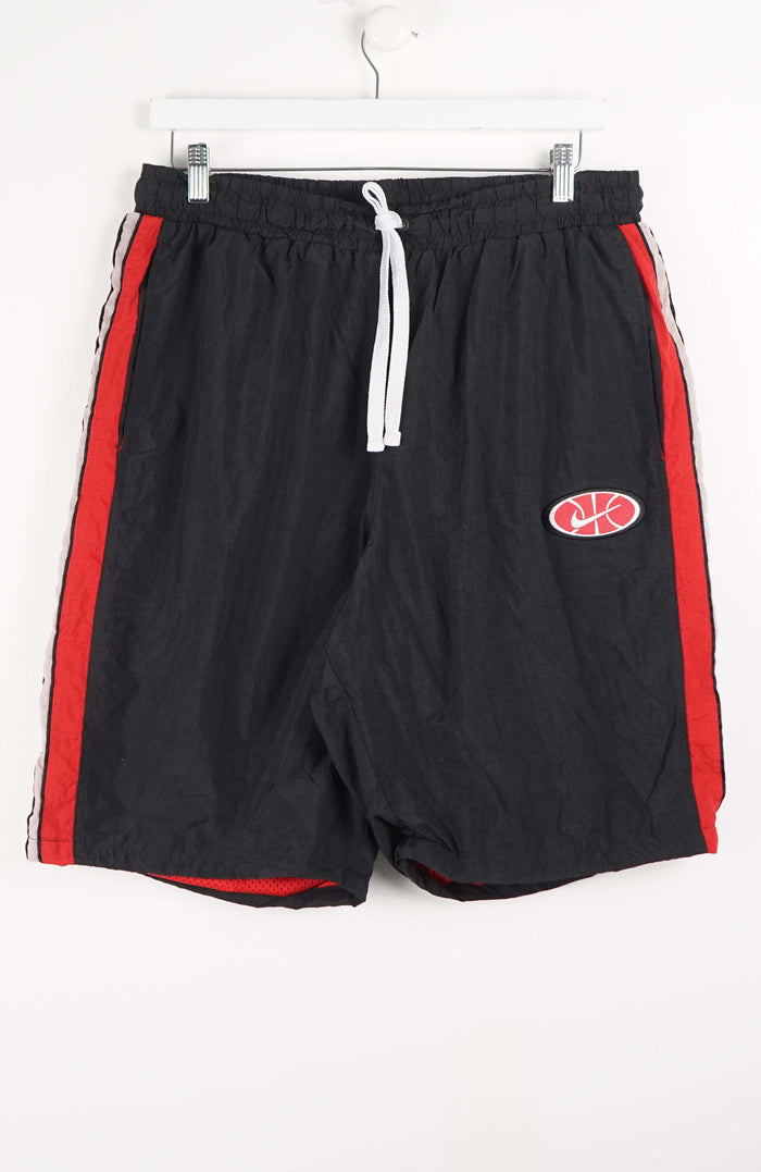 VINTAGE NIKE TRACK PANT SHORTS (L)