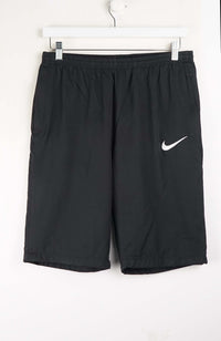 VINTAGE NIKE TRACK PANT SHORTS (M)