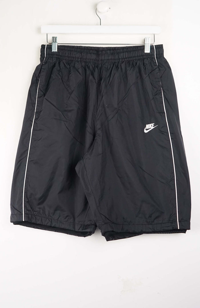 VINTAGE NIKE TRACK PANT SHORTS (M)