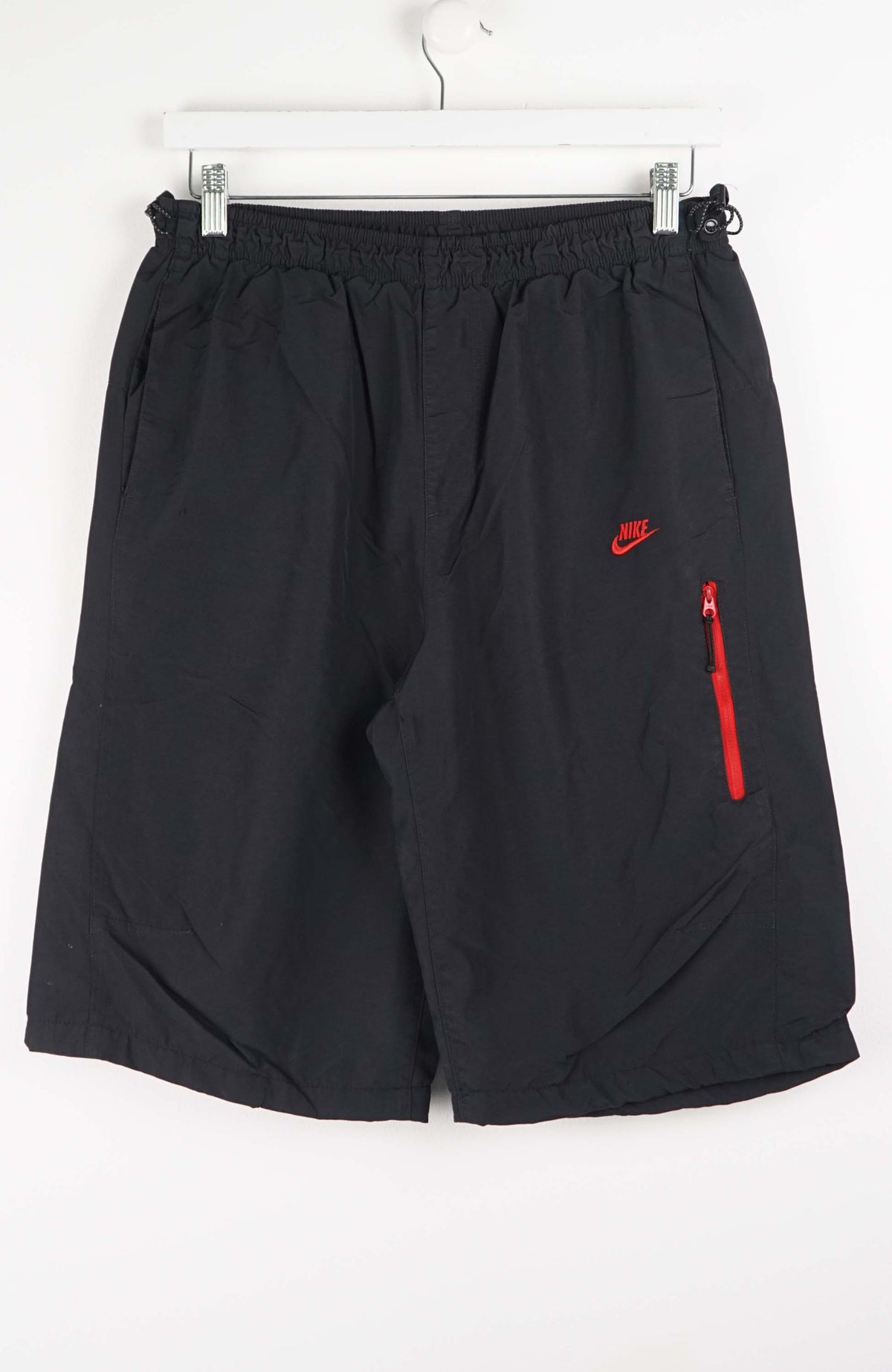 VINTAGE NIKE TRACK PANT SHORTS (M)