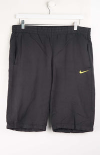 VINTAGE NIKE TRACK PANT SHORTS (XL)