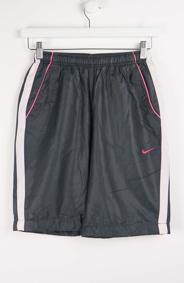VINTAGE NIKE TRACK PANT SHORTS (XS)