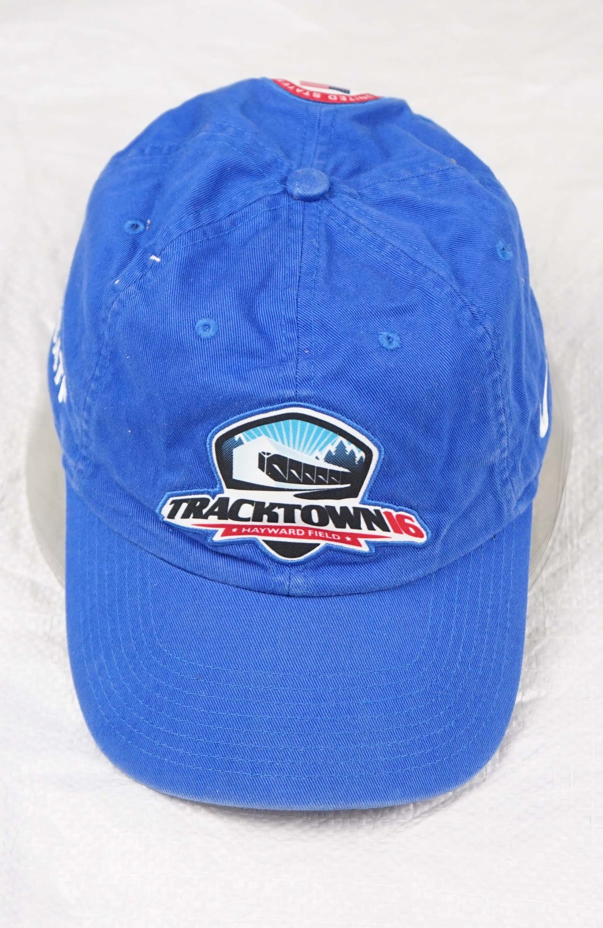 VINTAGE NIKE TRACKTOWN HAT