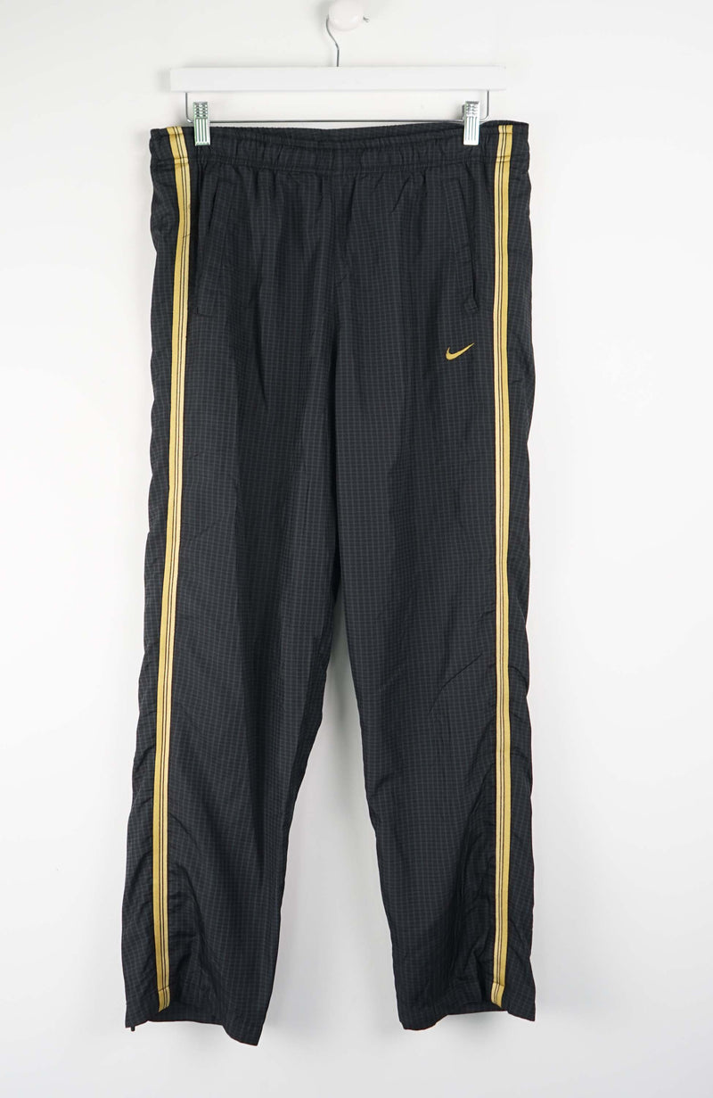 VINTAGE NIKE TRACK PANTS (L)