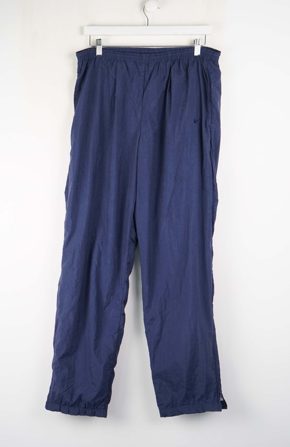 VINTAGE NIKE TRACK PANTS (L)