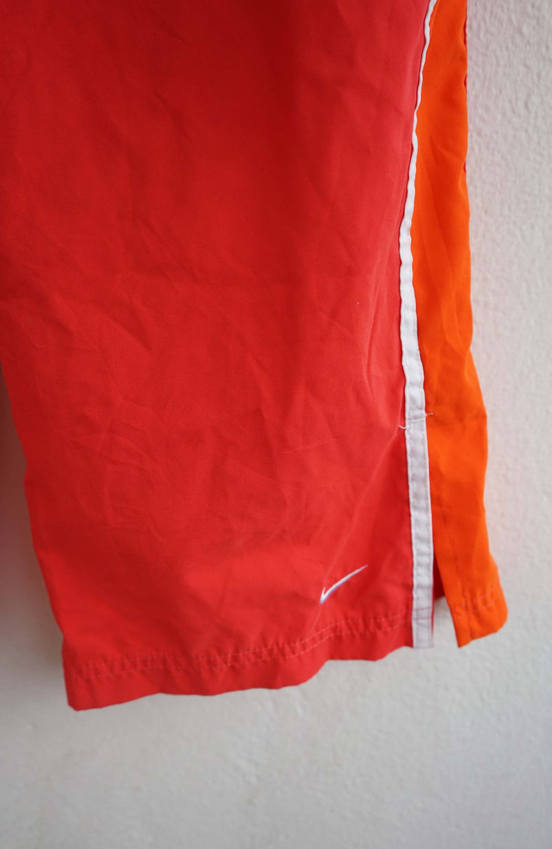 VINTAGE NIKE TRACK PANTS (L)