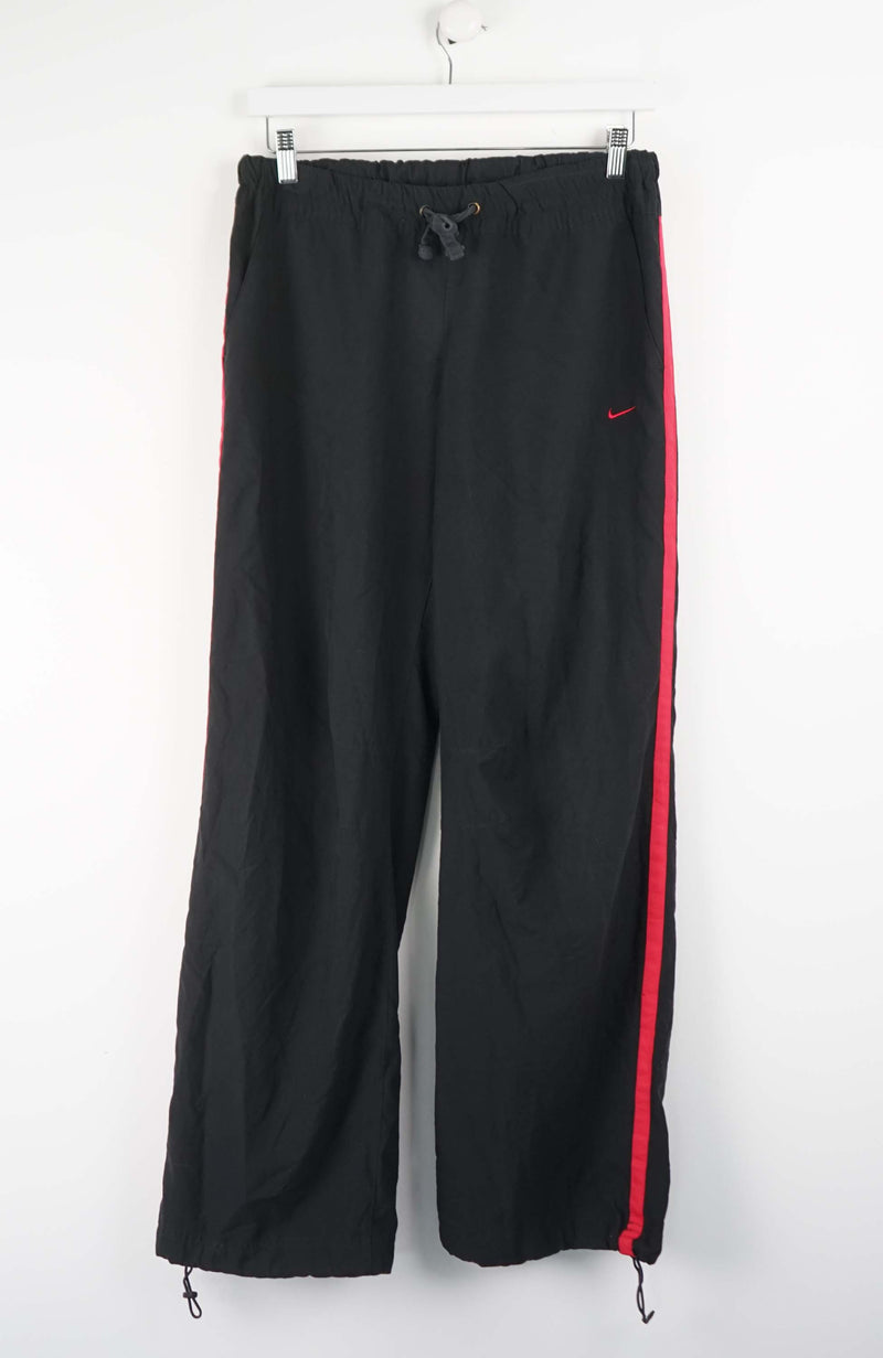 VINTAGE NIKE TRACK PANTS (M)