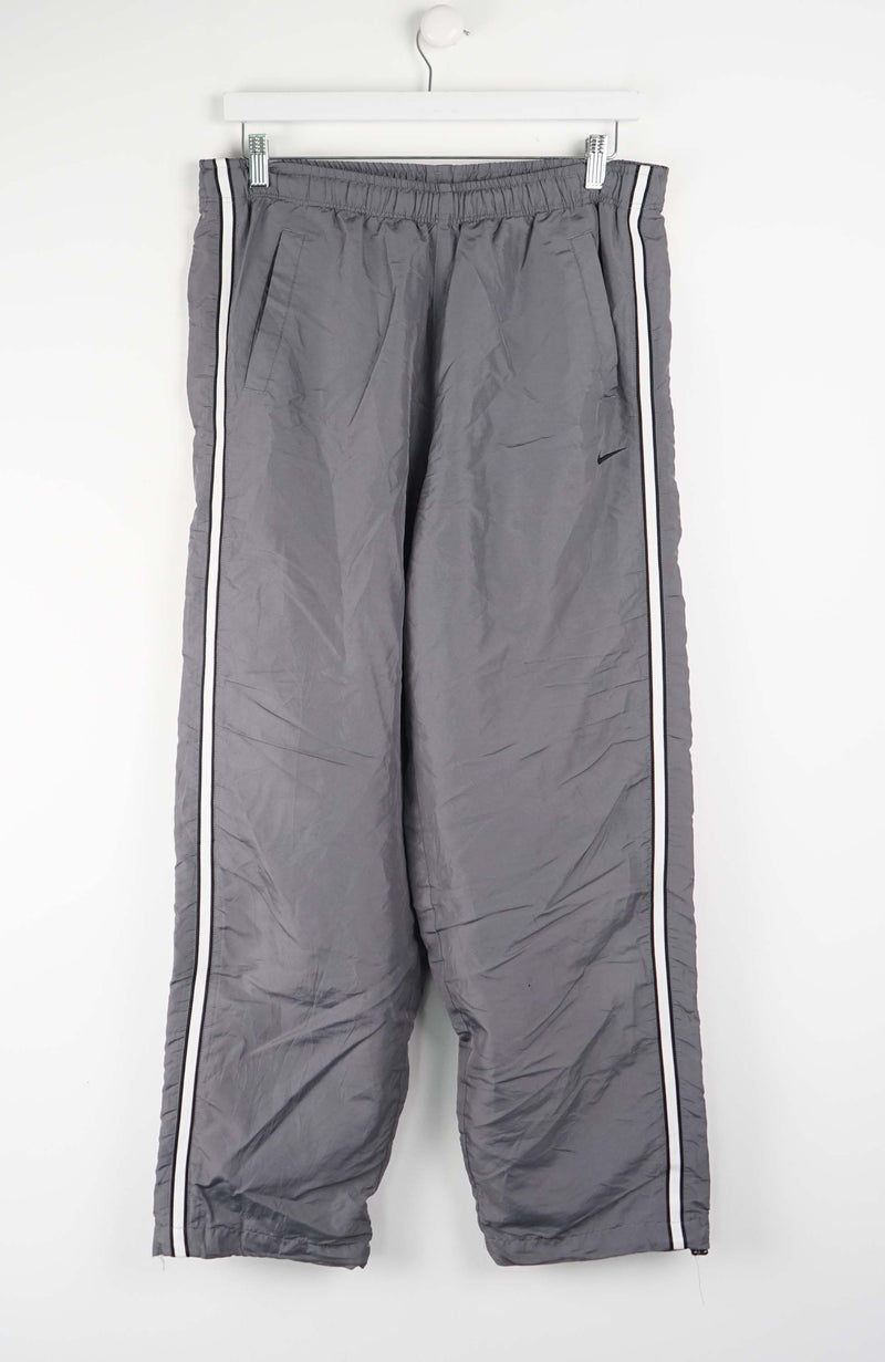 VINTAGE NIKE TRACK PANTS (M)