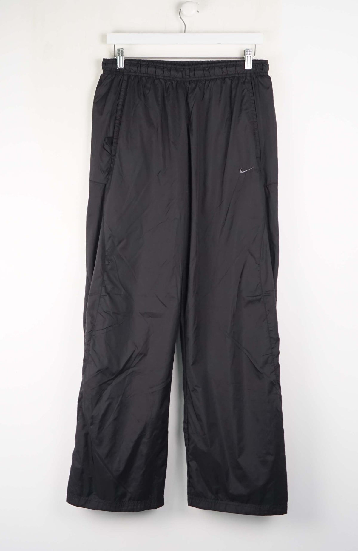 VINTAGE NIKE TRACK PANTS (M)