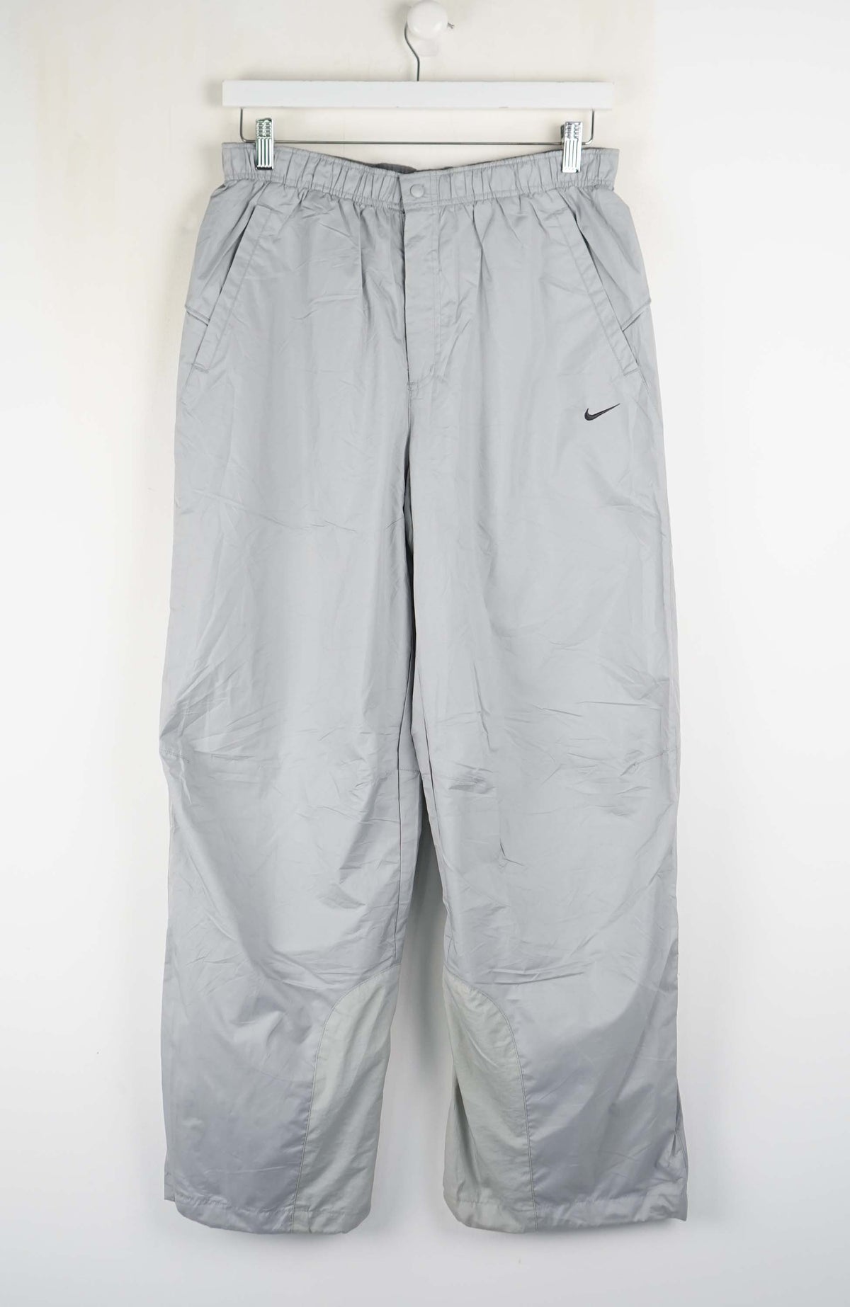 VINTAGE NIKE TRACK PANTS (M)