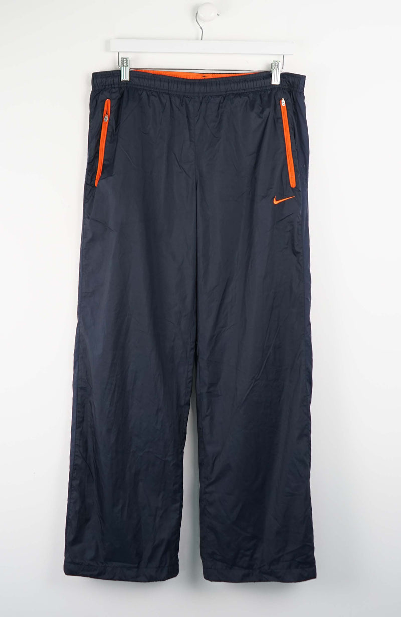 VINTAGE NIKE TRACK PANTS (L)