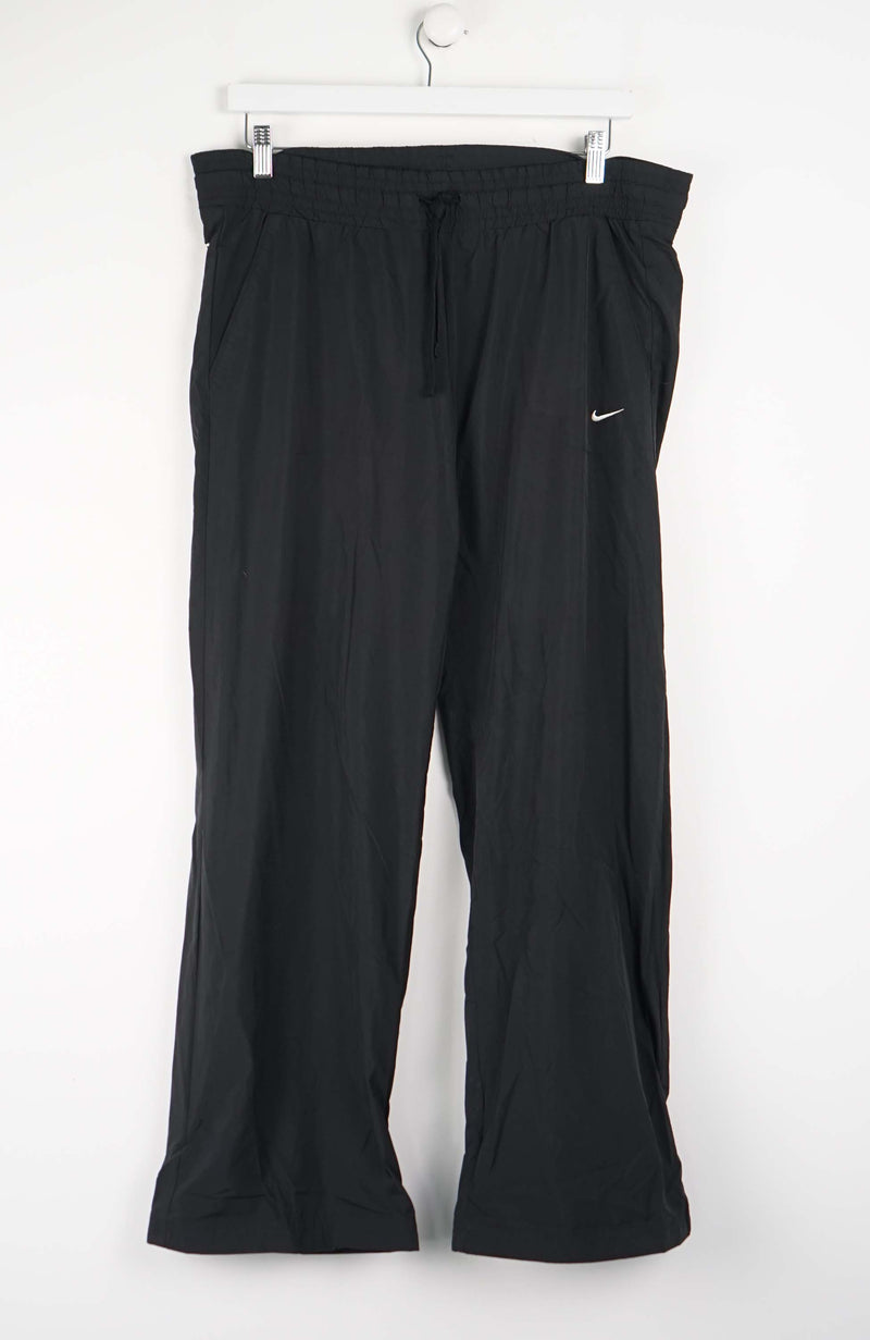 VINTAGE NIKE TRACK PANTS (XL)