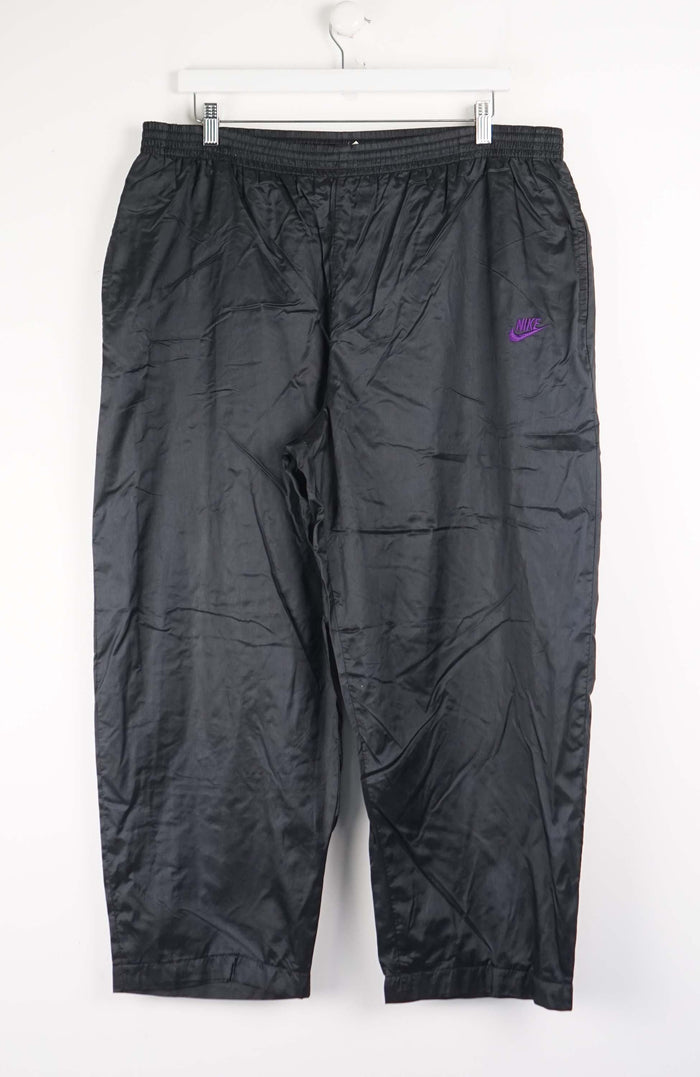 VINTAGE NIKE TRACK PANTS (XL)
