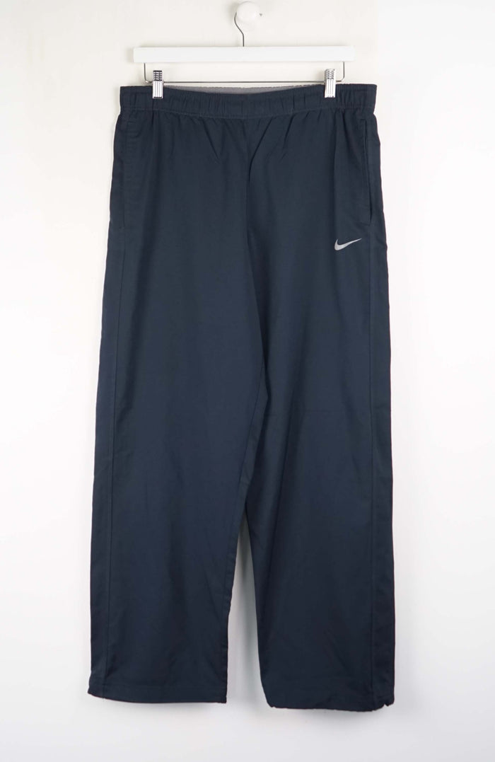 VINTAGE NIKE TRACK PANTS (XL)