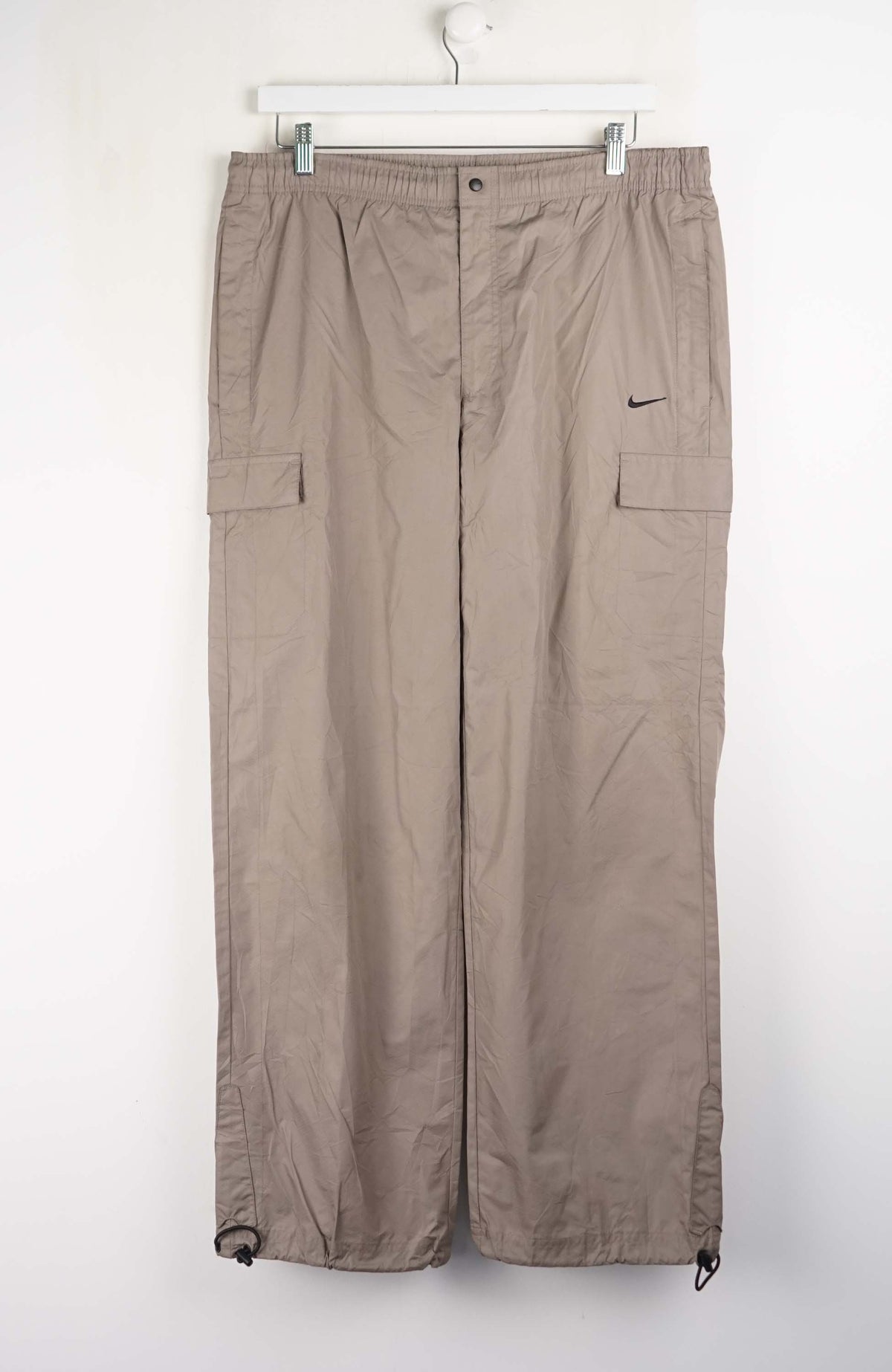 VINTAGE NIKE TRACK PANTS (XL)