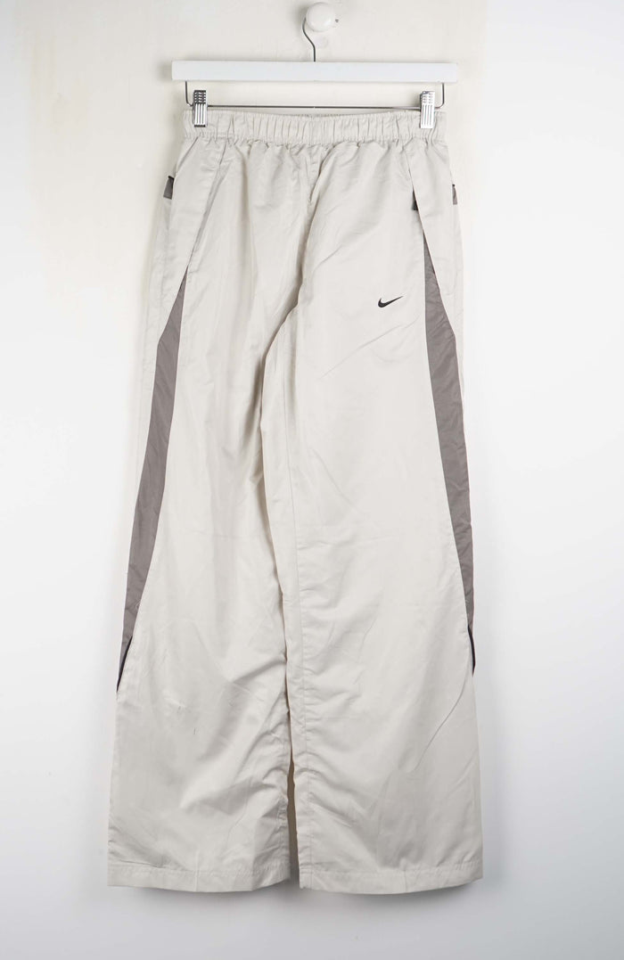 VINTAGE NIKE TRACK PANTS (S)