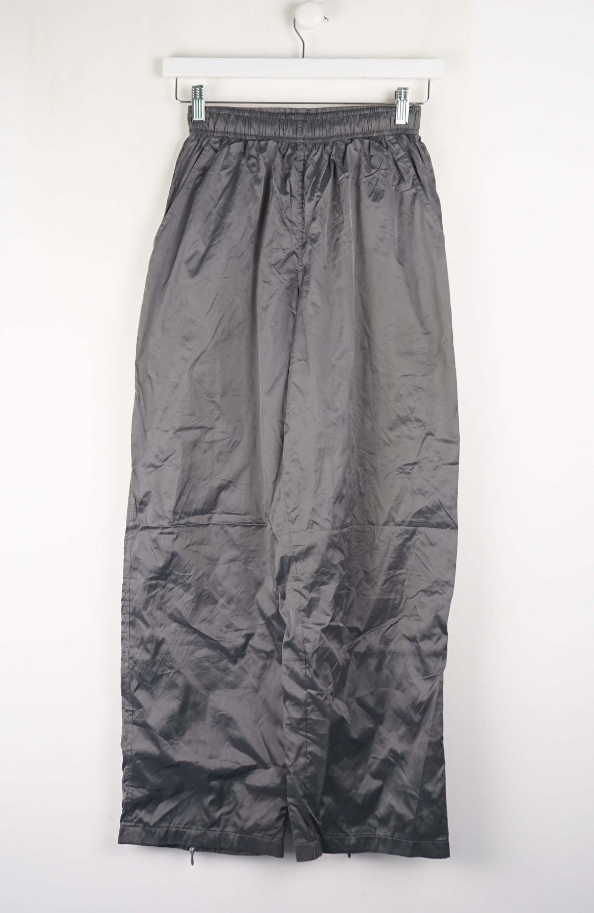 VINTAGE NIKE TRACK PANTS (S)