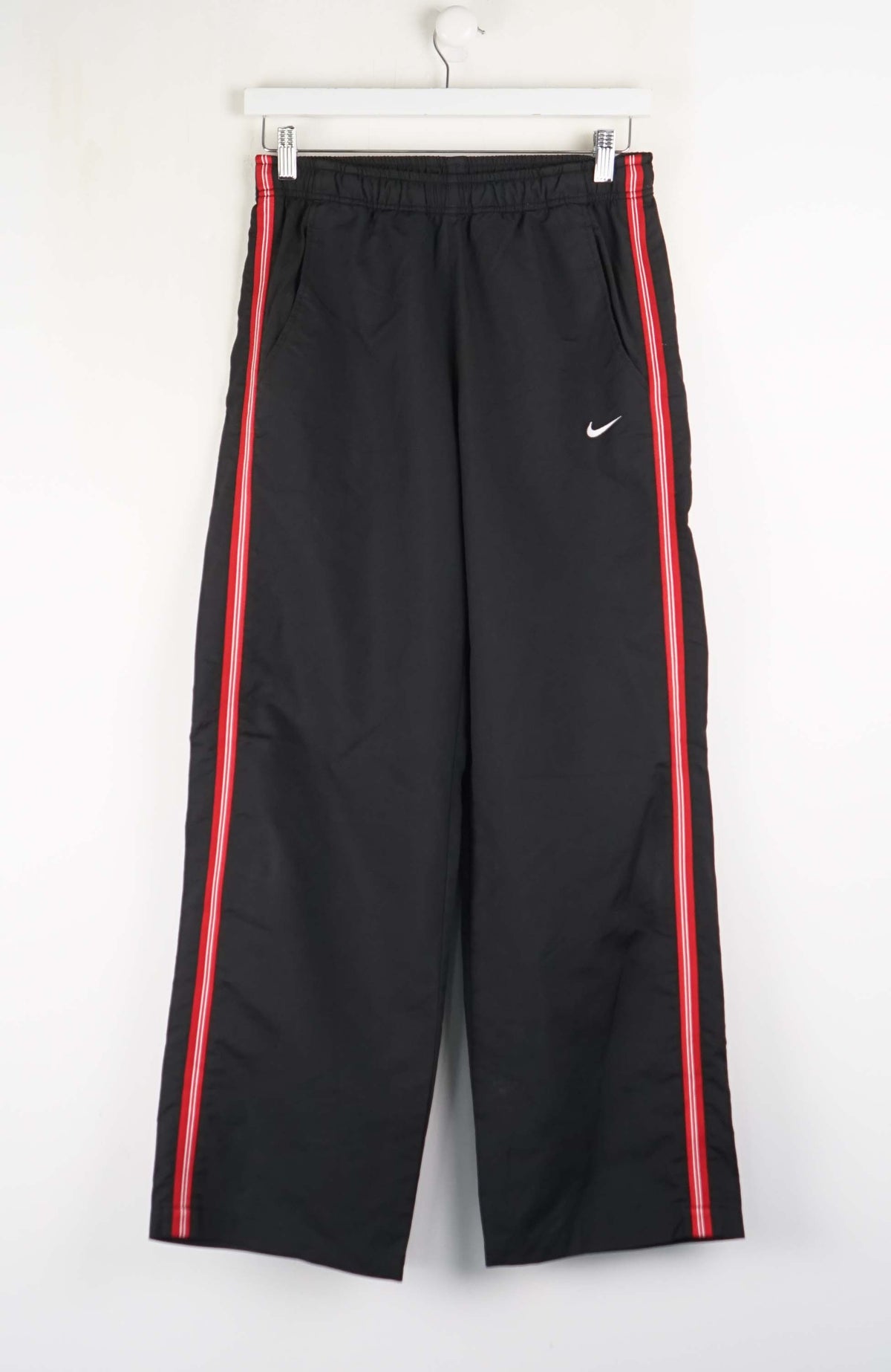 VINTAGE NIKE TRACK PANTS (XS)
