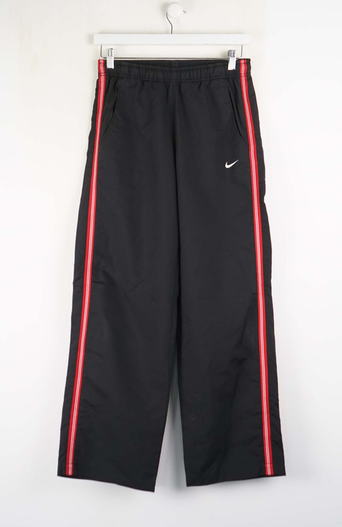 VINTAGE NIKE TRACK PANTS (XS)