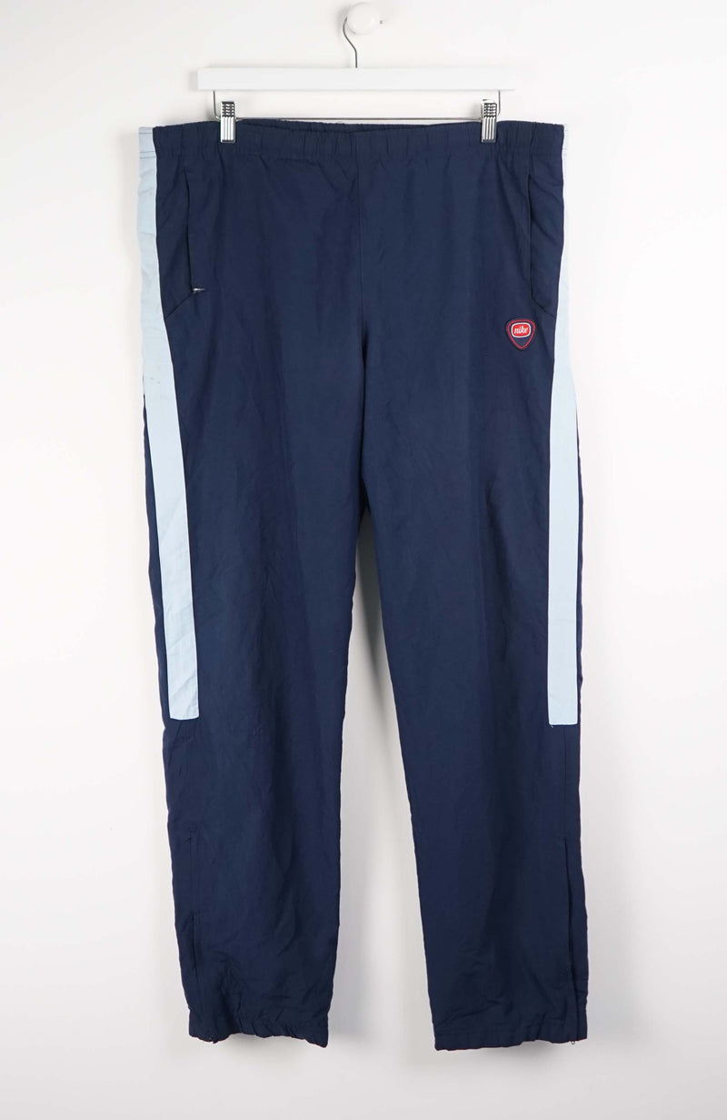 VINTAGE NIKE TRACK PANTS (XXL)