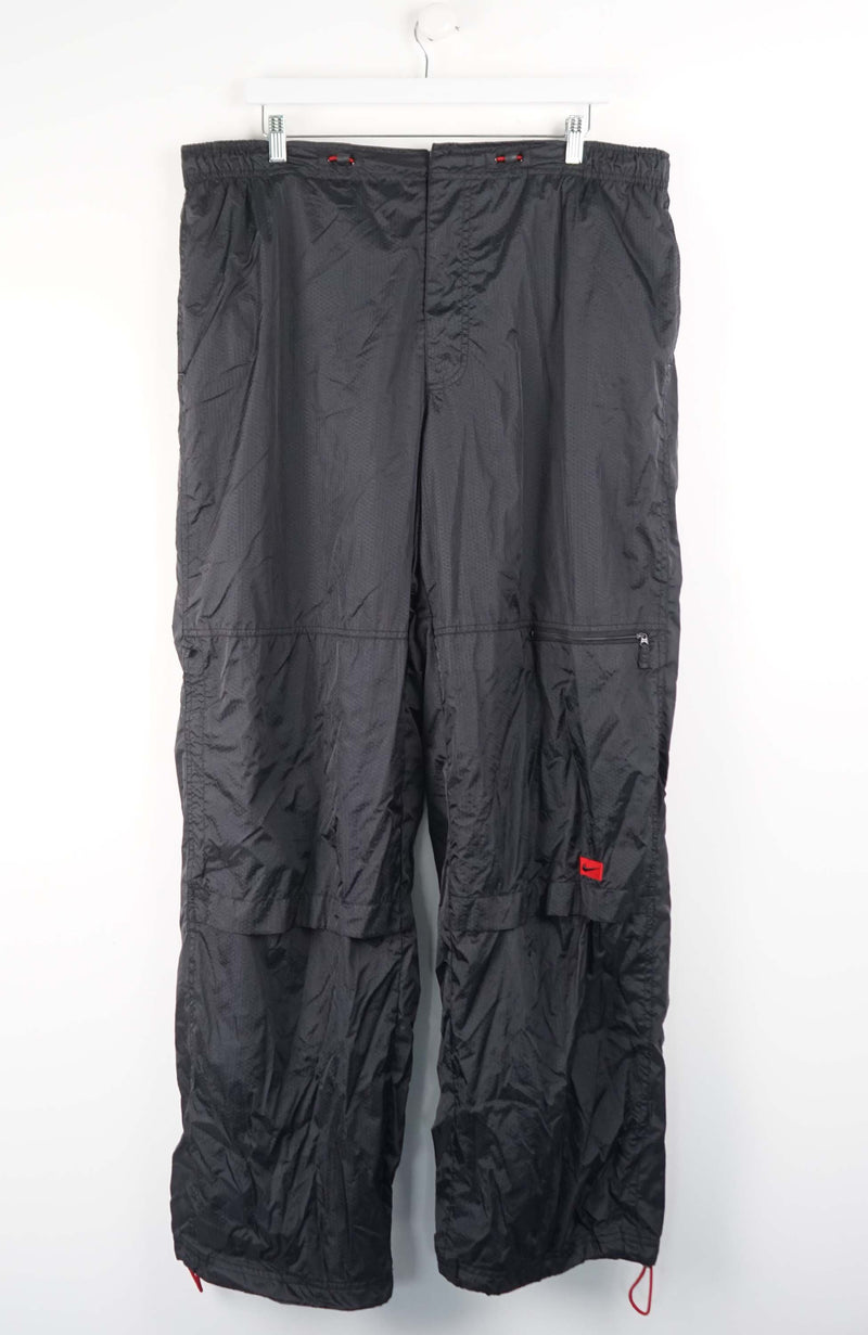 VINTAGE NIKE TRACK PANTS (XXXL)