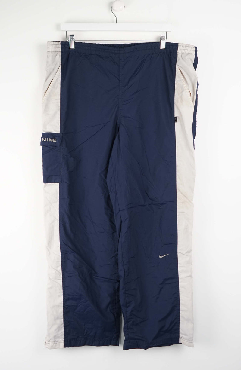 VINTAGE NIKE TRACK PANTS (XXXL)