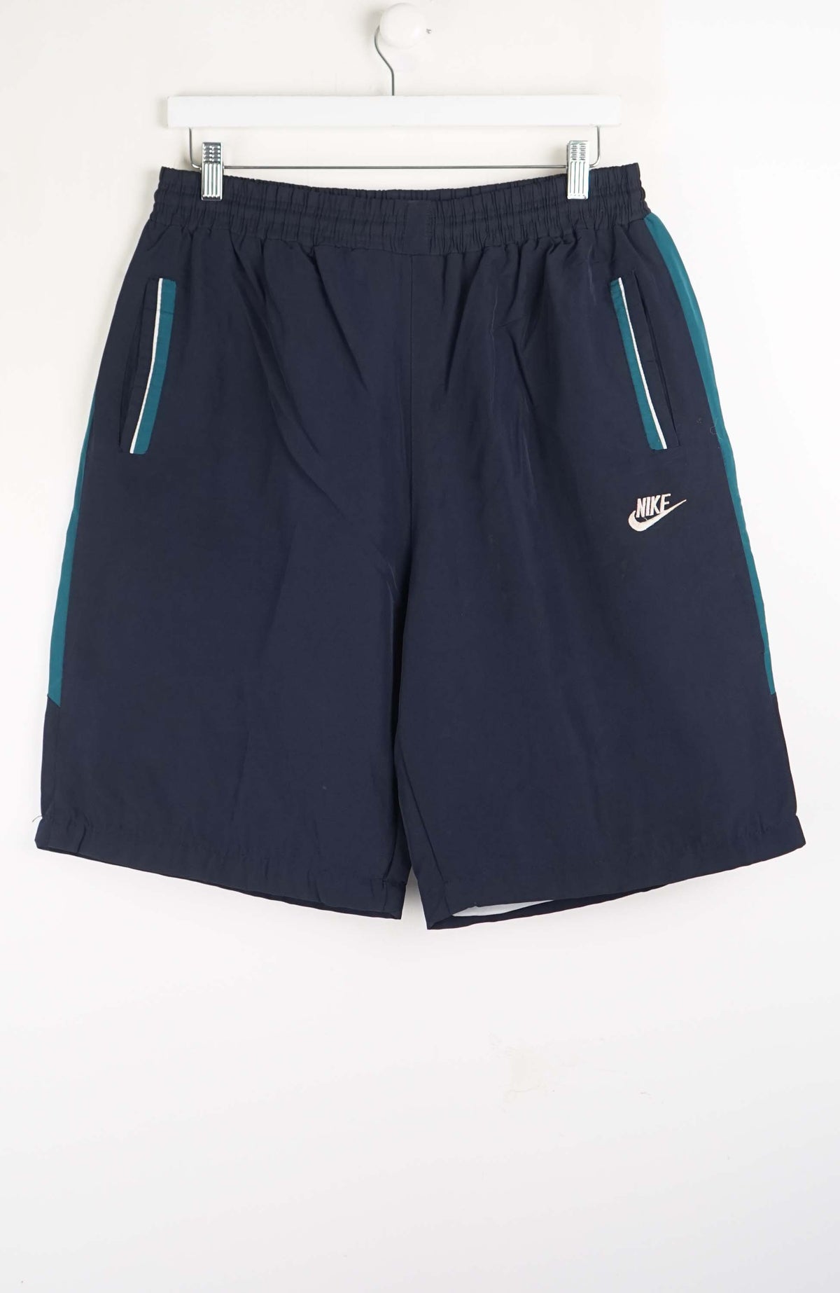 VINTAGE NIKE TRACK PANT SHORTS (L)