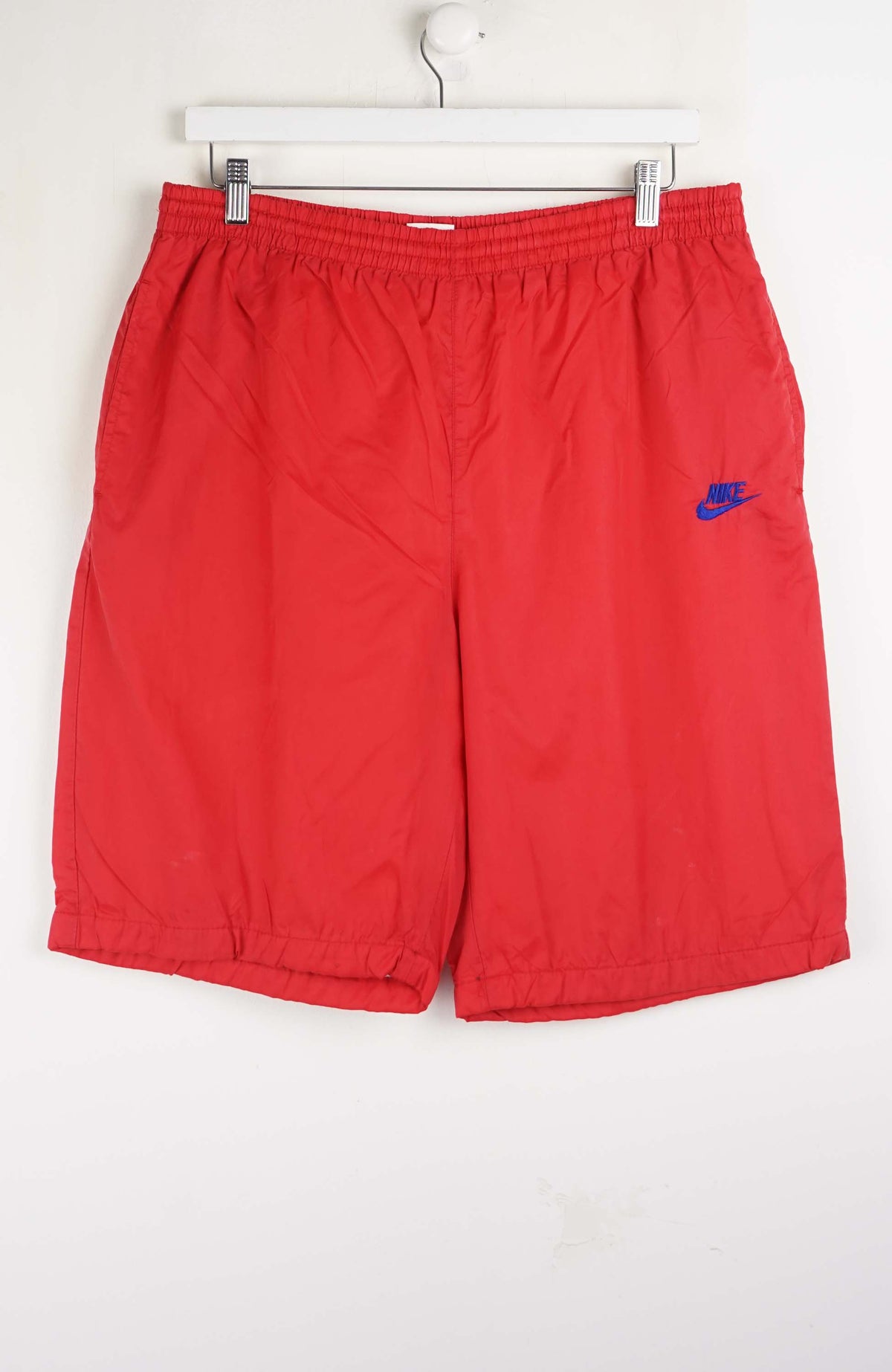VINTAGE NIKE TRACK PANT SHORTS (M)