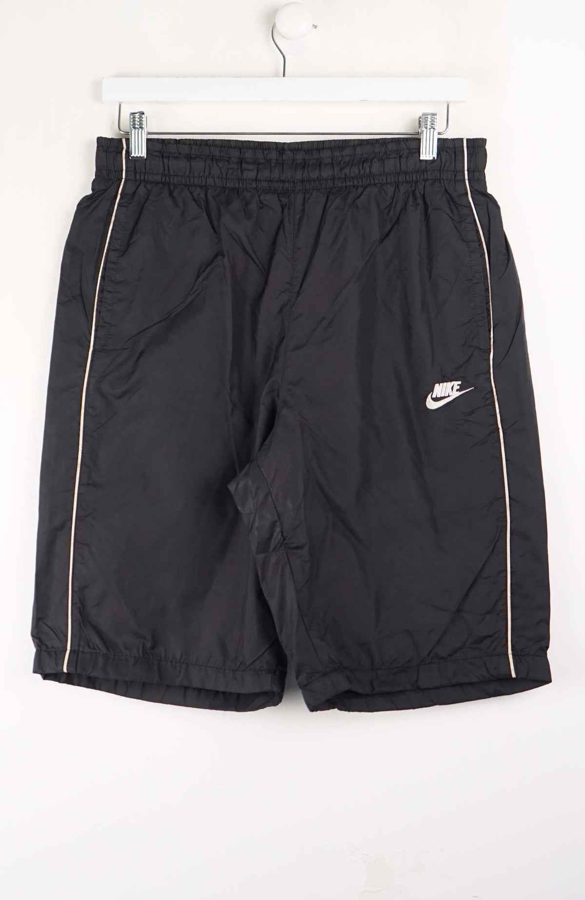 VINTAGE NIKE TRACK PANT SHORTS (M)