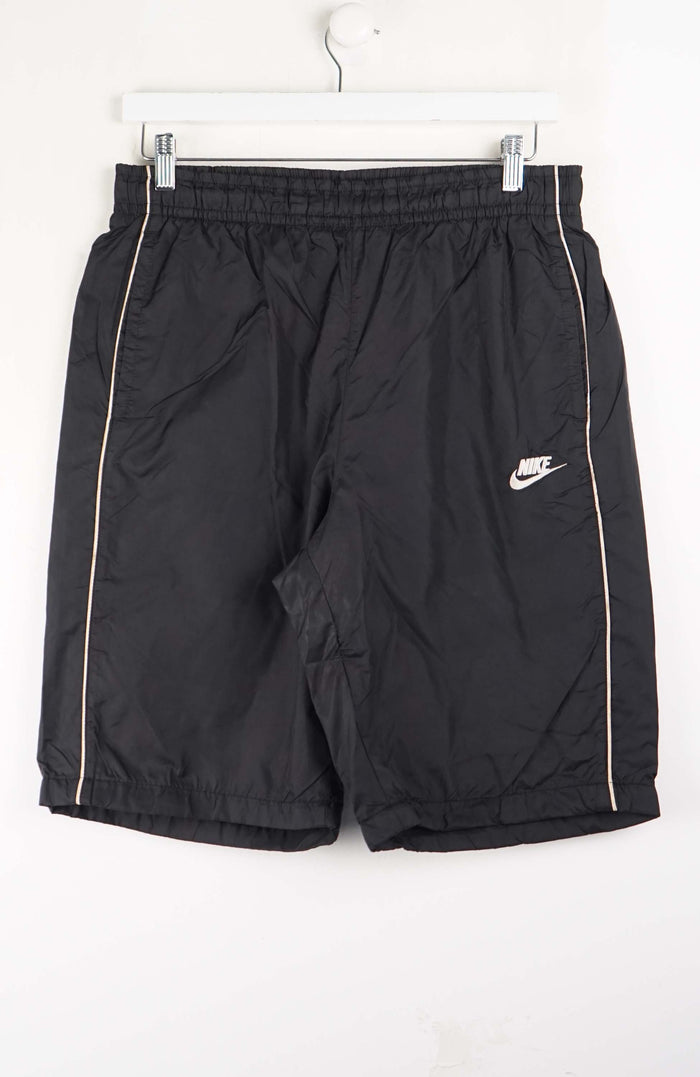 VINTAGE NIKE TRACK PANT SHORTS (M)