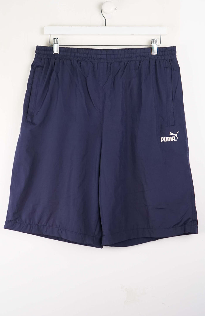 VINTAGE NIKE TRACK PANT SHORTS (M)