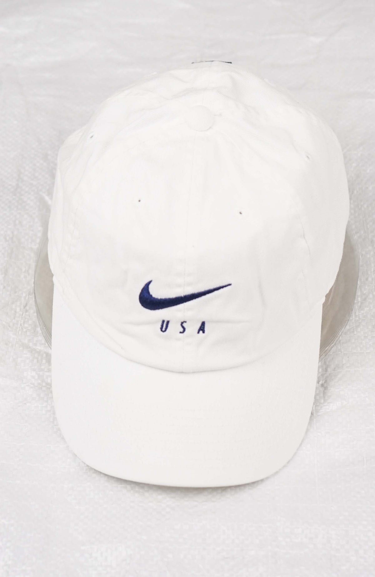 VINTAGE NIKE USA HAT