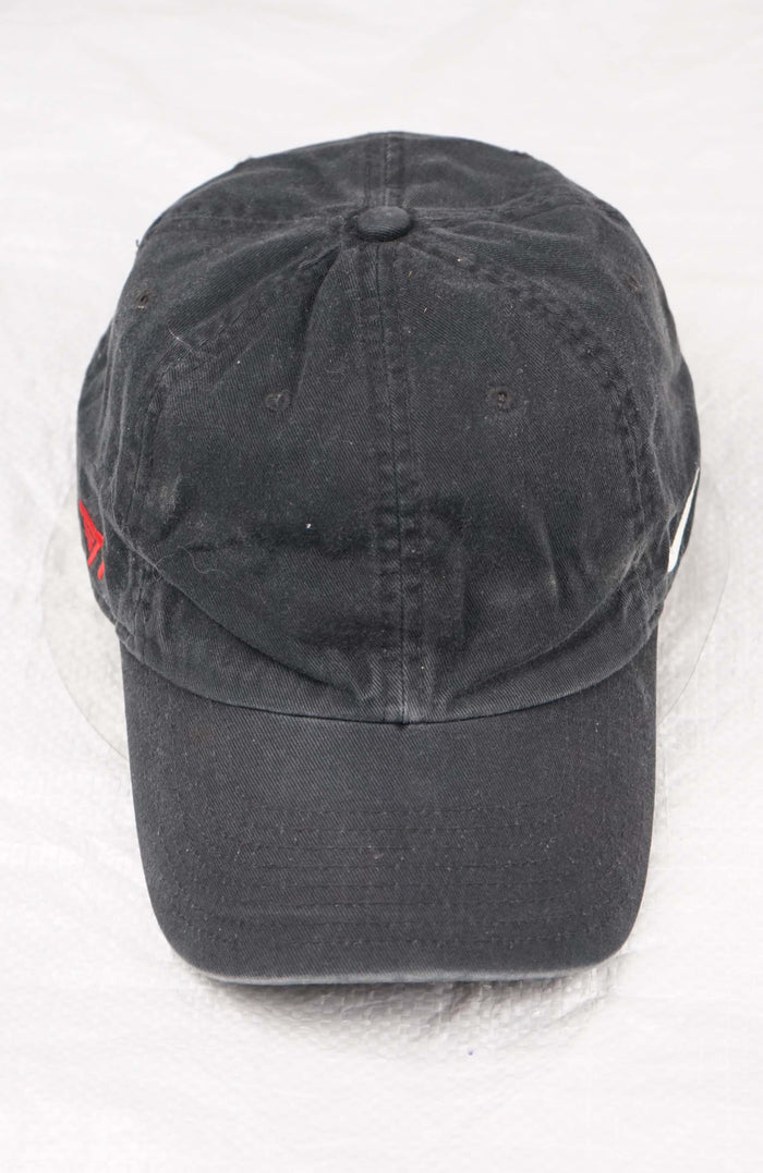 VINTAGE NIKE LIVING LEGEND HAT