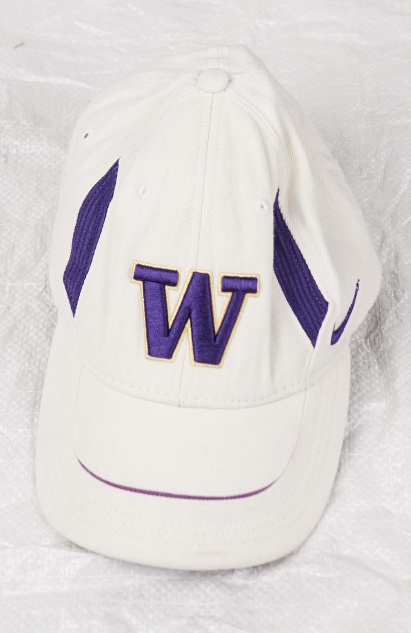 VINTAGE NIKE WASHINGTON HAT