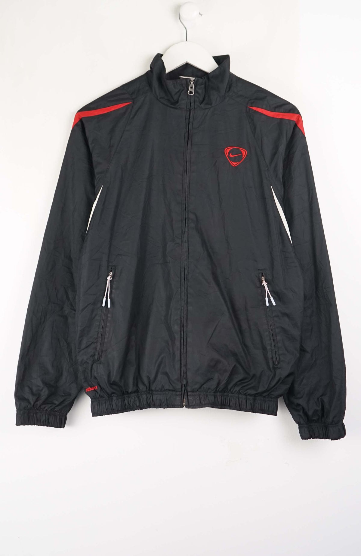 VINTAGE NIKE WINDBREAKER (S)