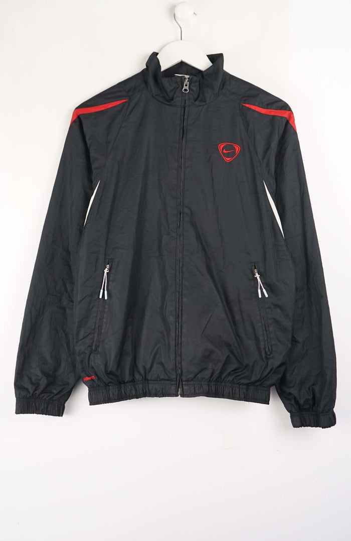 VINTAGE NIKE WINDBREAKER (S)