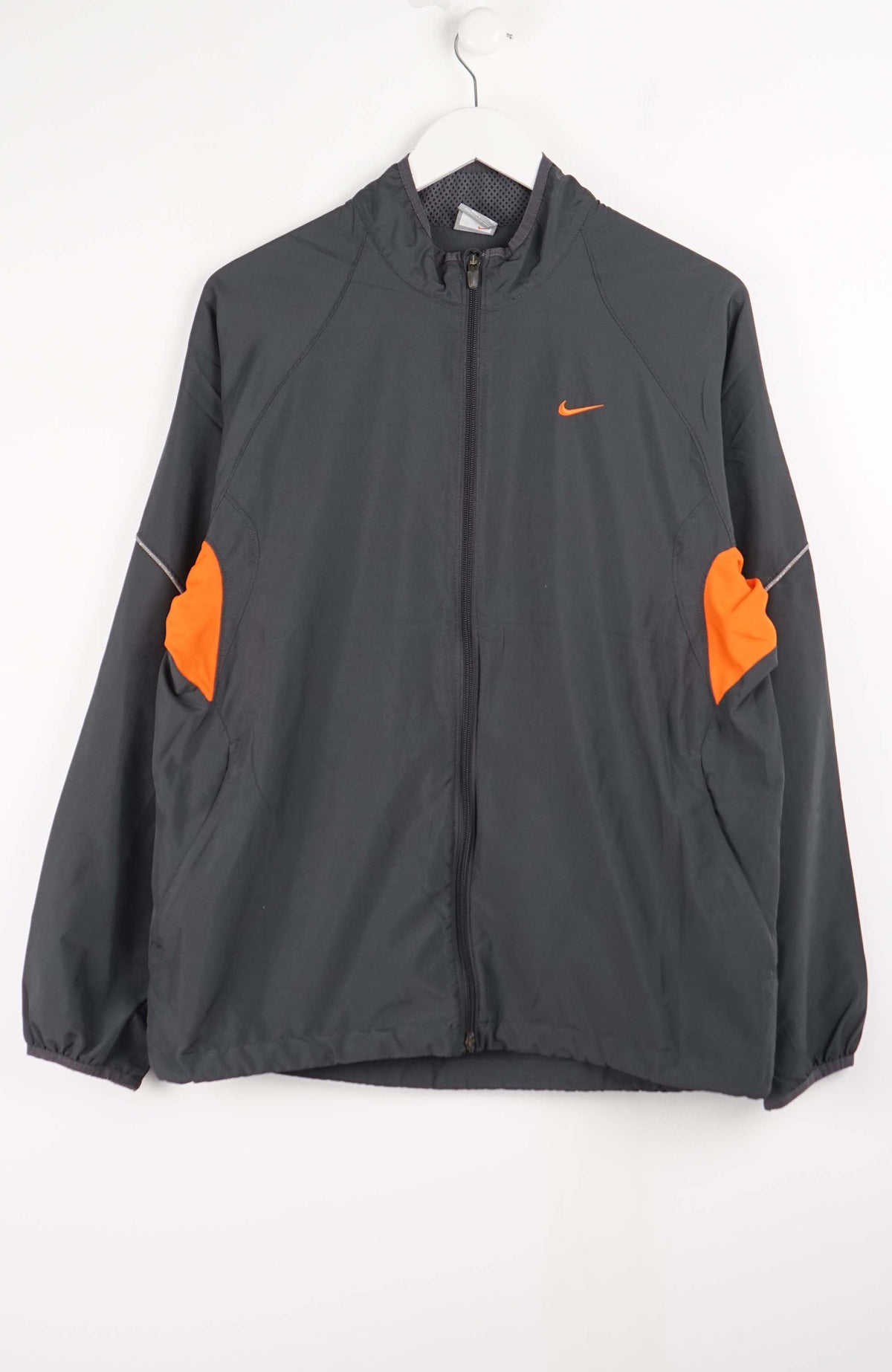 VINTAGE NIKE WINDBREAKER (M)