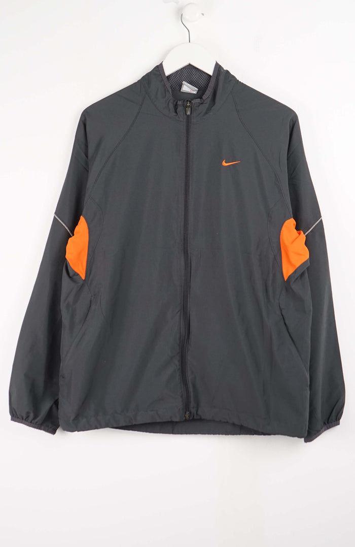 VINTAGE NIKE WINDBREAKER (M)