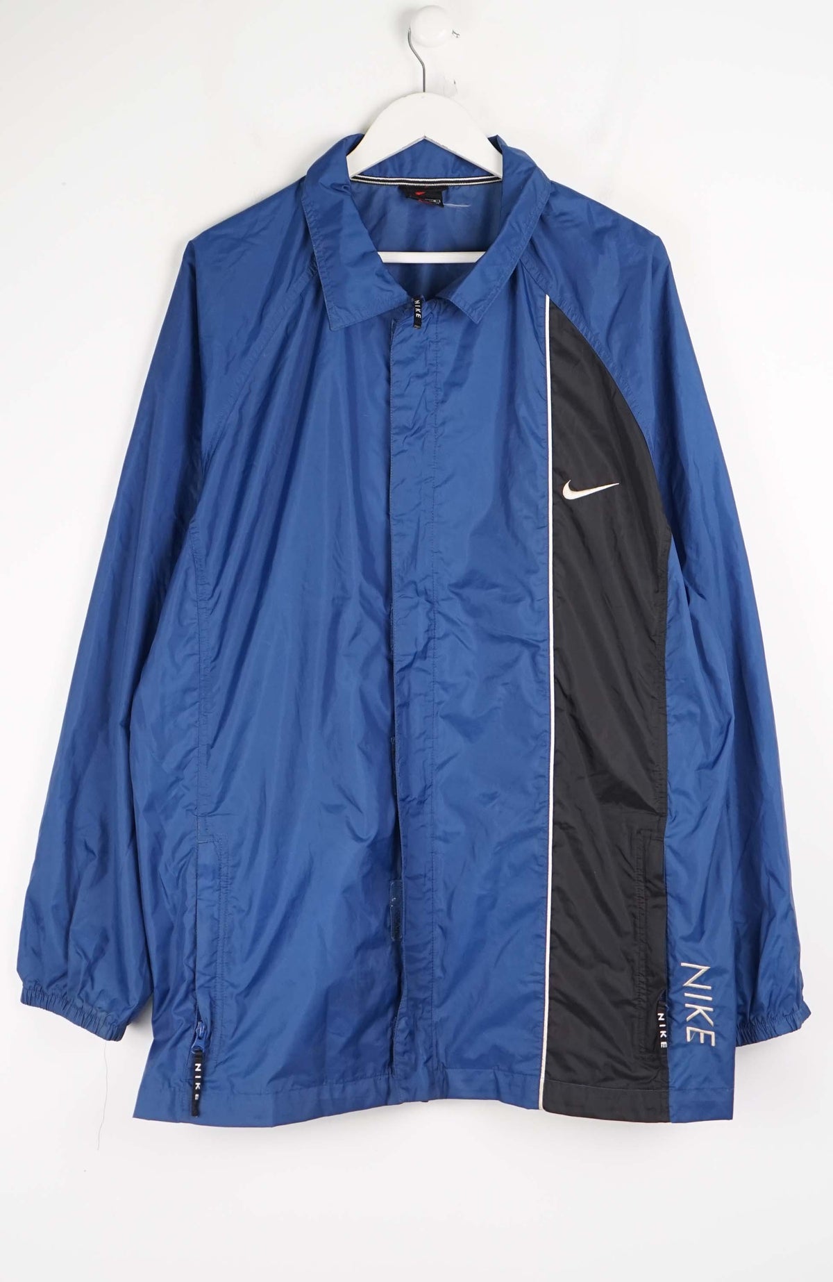 VINTAGE NIKE WINDBREAKER (XXL)