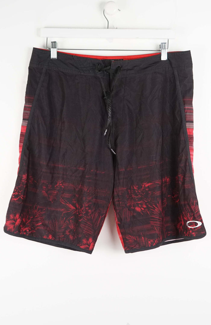 VINTAGE OAKLEY SURF BOARD SHORTS W35
