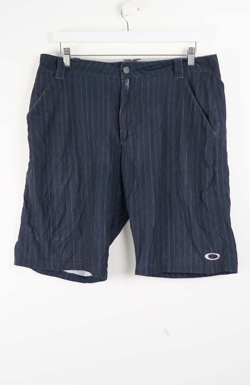 VINTAGE OAKLEY SHORTS W36