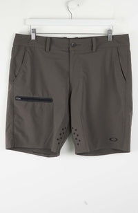 VINTAGE OAKLEY SHORTS W37
