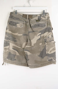 VINTAGE CAMO CARGO SHORTS W32