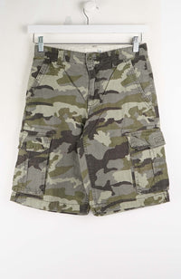 VINTAGE CAMO CARGO SHORTS W26